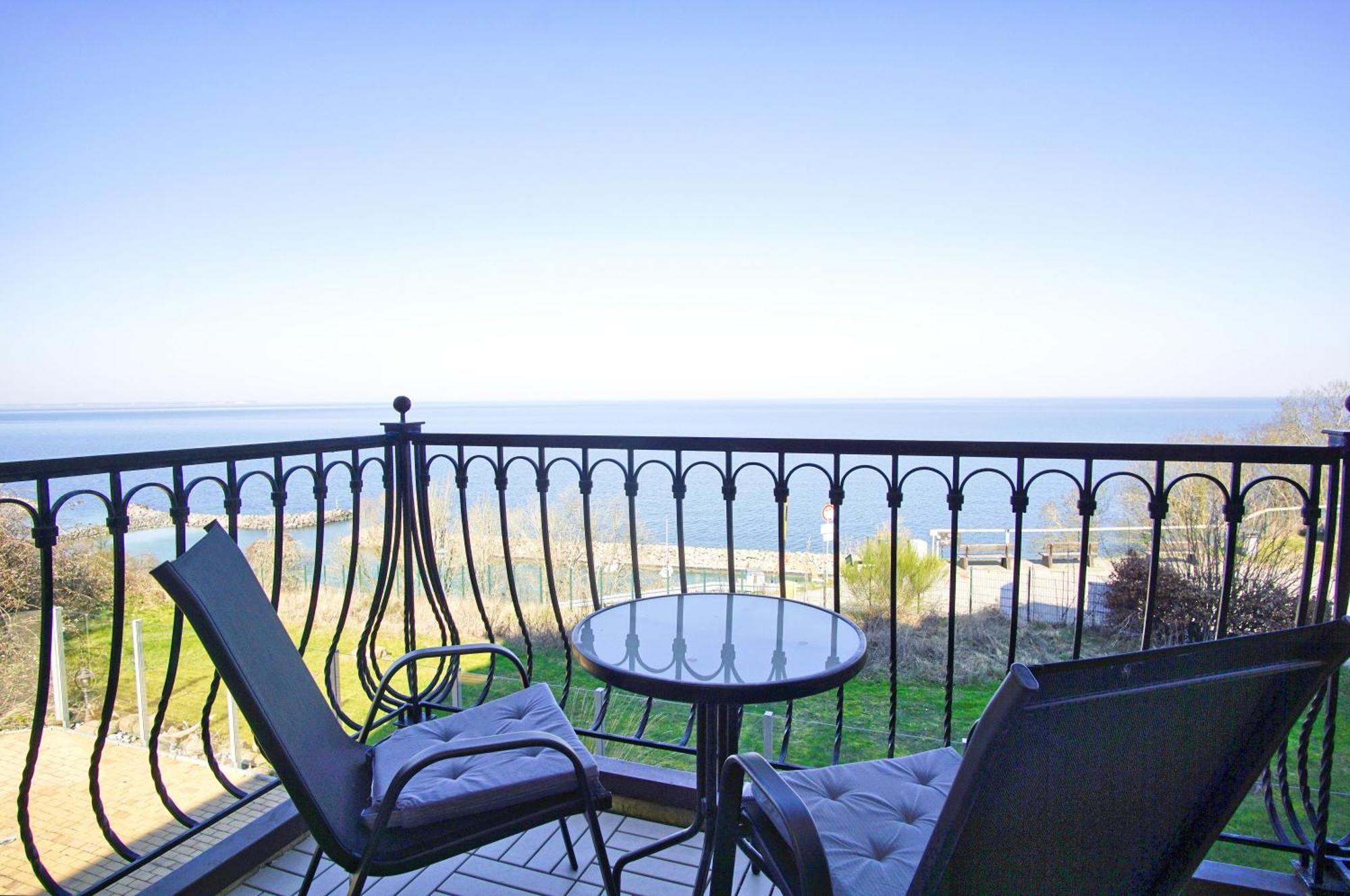 Ferienwohnung Mit Traumhaftem Meerblick - Haus Am Meer Fewo 01 Lohme Exterior foto